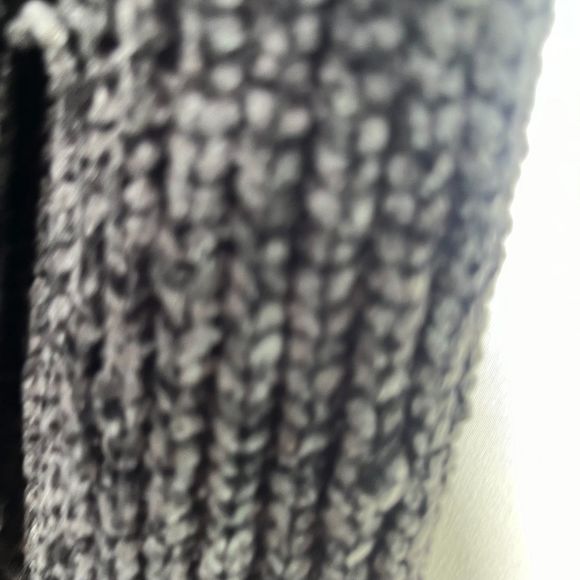 Urban Outfitters Soft Gray Cropped Long Sleeve V Neck Sweater Academia Large - Picture 5 of 5